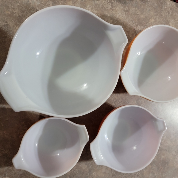 Pyrex Autumn Wheat - Picture 3 of 3